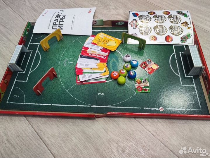Настольная игра Большой Футбол
