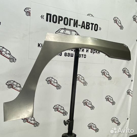 Ремонтная арка заднего левого крыла Kia Carnival 1