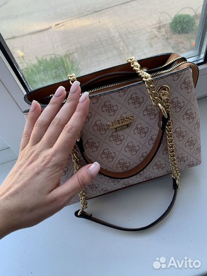 Сумка guess новая
