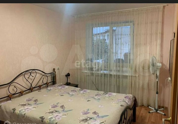 4-к. квартира, 90 м², 3/5 эт.