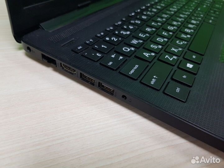 Ноутбук HP на AMD A6-9225 с DDR4 + Видеокарта 2Гб