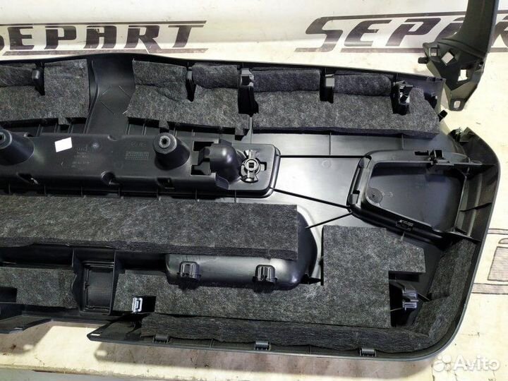 Обшивка двери багажника Audi A3 8V hatchback 1.8