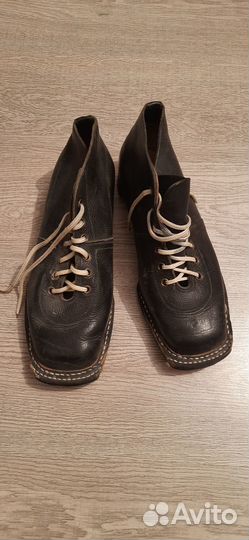 Лыжные ботинки СССР