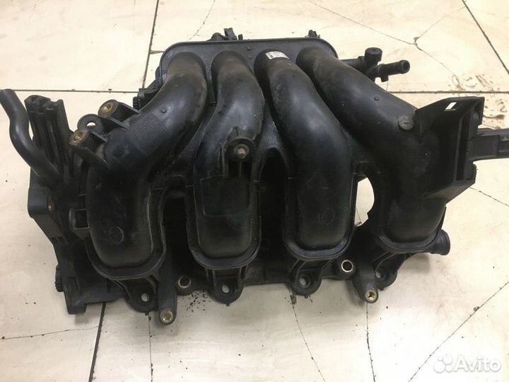 Коллектор впускной Mazda 3
