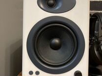 Полочная акустика Audioengine A5+ Classic Hi-Gloss