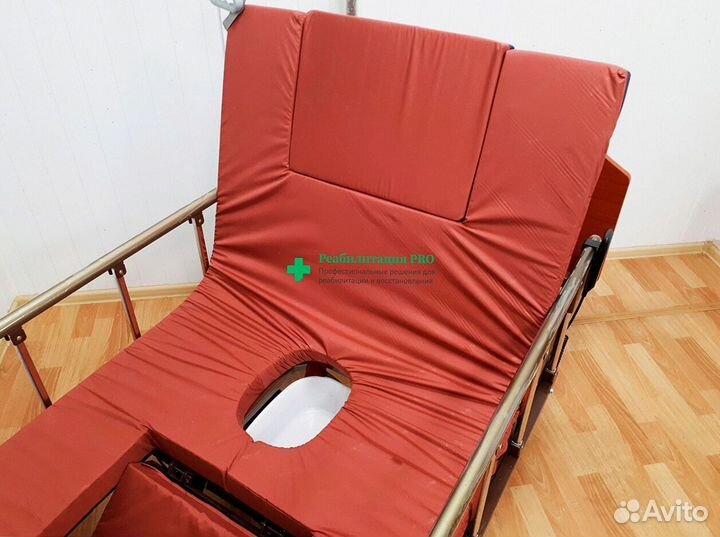 Медицинская кровать для инвалидов