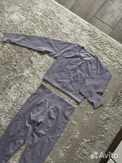 Костюм для спорта