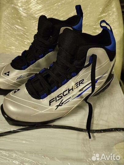 Лыжные ботинки 45