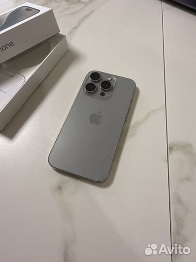 iPhone 15 Pro, 256 ГБ