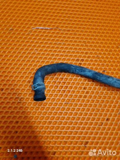 Патрубок охлаждения nissan skyline vq25