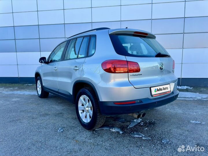 Volkswagen Tiguan 2.0 AT, 2012, 201 400 км