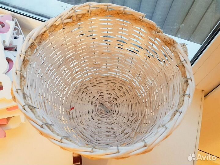 Корзина плетеная