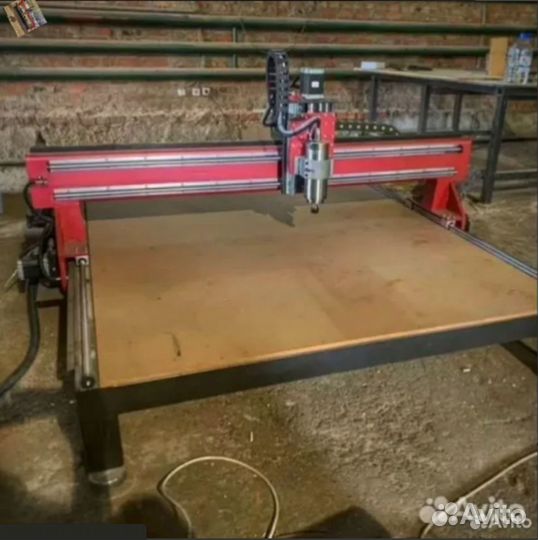 Фрезерный настольный станок чпу дереву и двп