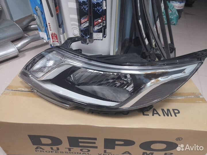 Фара левая KIA RIO 3 11