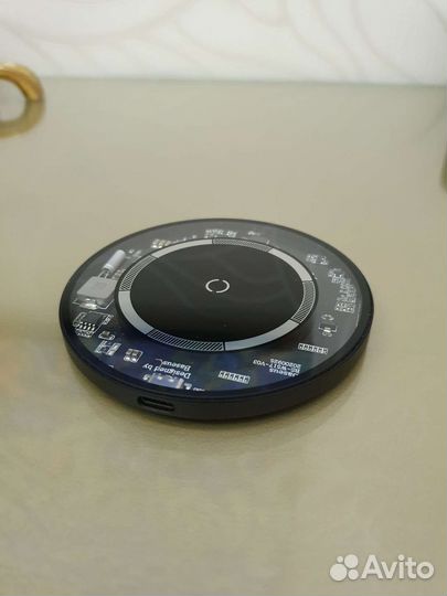 Беспроводное зарядное устройство baseus