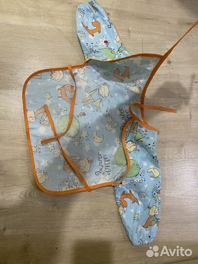 Нагрудник, фартук для кормления