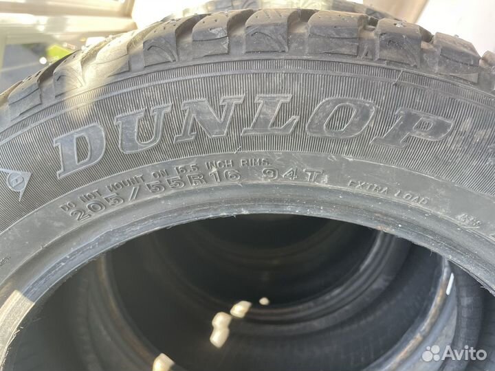 Dunlop SP Winter Ice 03 205/55 R16 94