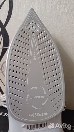 Утюг Поларис PIR 2820 2800Вт