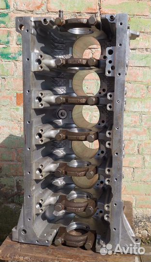 Двигатель на Бмв