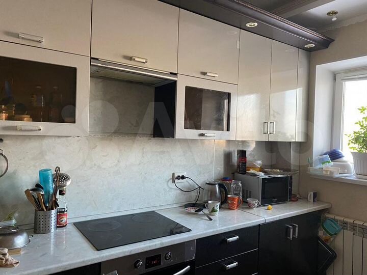 3-к. квартира, 103 м², 13/16 эт.