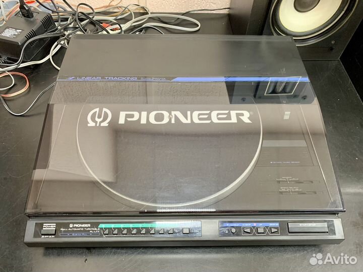 Проигрыватель винила Pioneer PL-L77