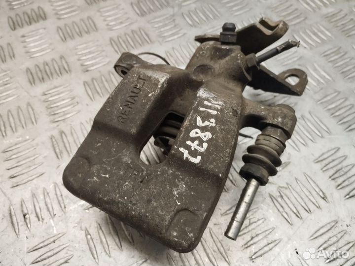 Суппорт задний правый Renault Megane 2 Scenic 2