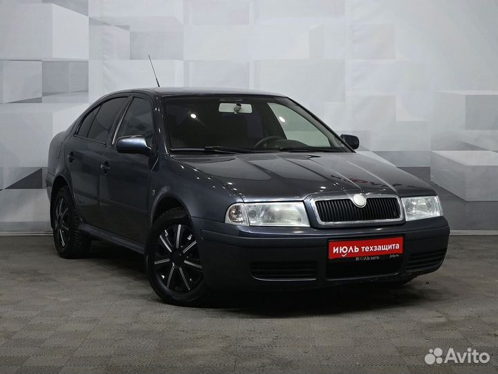 Skoda Octavia 1.6 МТ, 2008, 293 000 км