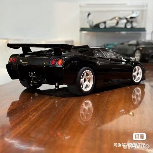 Модель Lamborghini Diablo