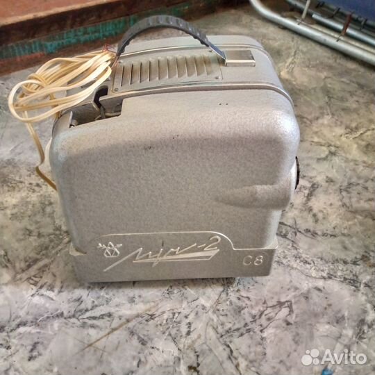 Кинопроектор луч 2