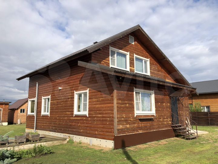 Дом 165 м² на участке 12 сот.