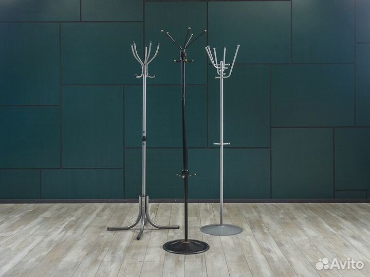 Вешалка Металл Чёрный Россия