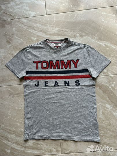 Футболка Tommy Jeans