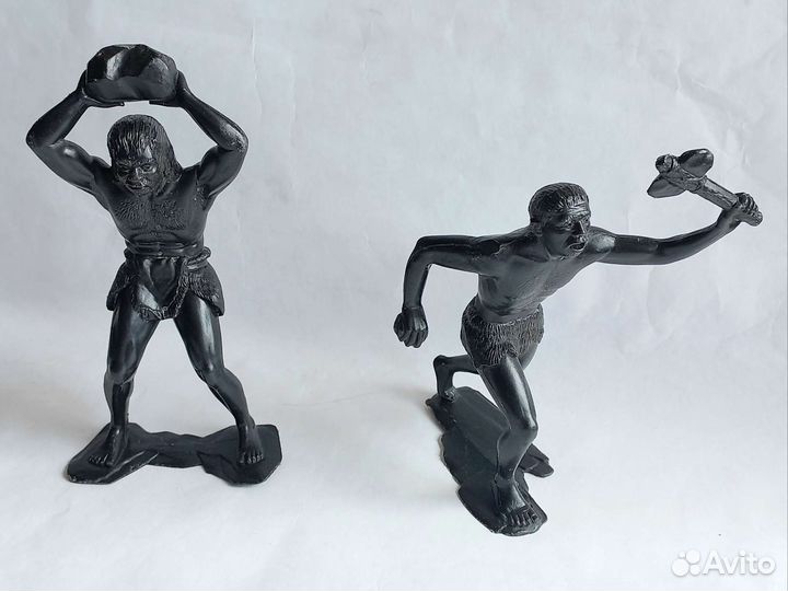 Игрушки СССР солдатики неандертальцы Дзи