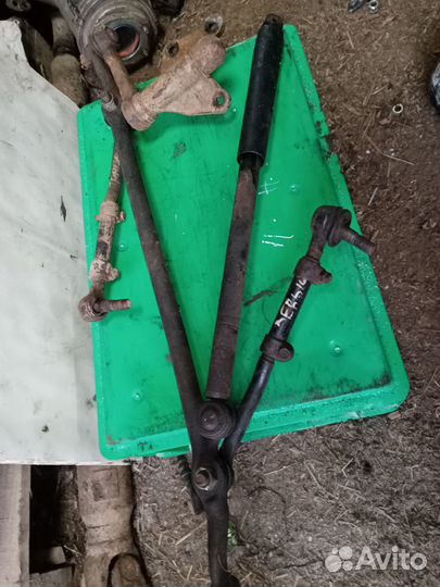 Рулевая трапеция Toyota Hilux 1989 года