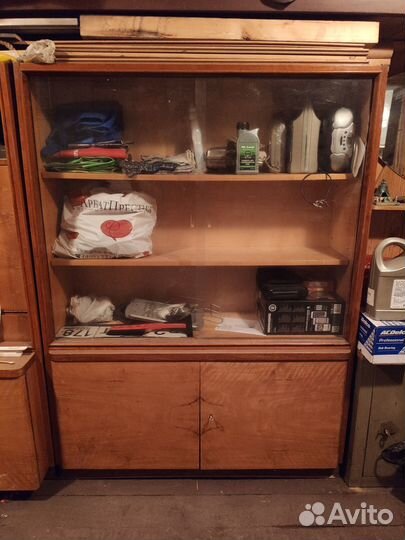 Продам два шкафа