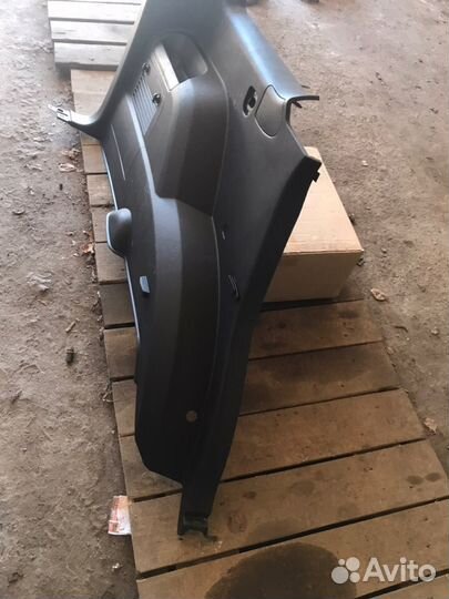 Обшивка багажника левая SsangYong Kyron