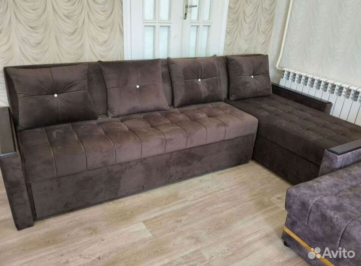 Диван угловой раскладной в наличии