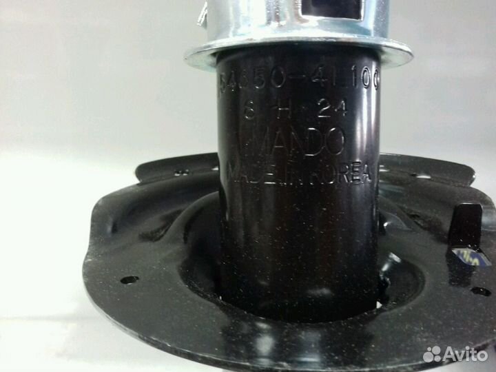 Стойка в сборе Solaris 11, Kia Rio 11- передняя