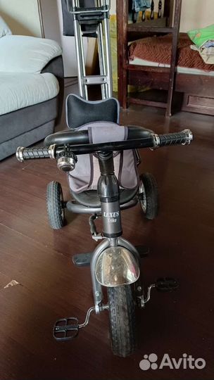 Велосипед детский с ручкой Lexus trike
