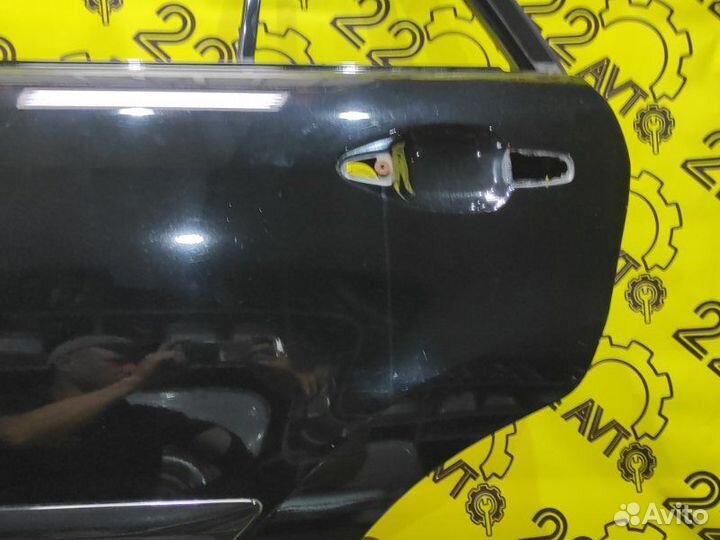 Дверь задняя левая Toyota Harrier GSU30W 2grfe