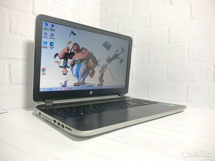 Ноутбук HP i5/8Gb/SSD+HDD/2 видеокарты