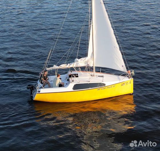 Прогулка на яхте / Аренда парусной яхты