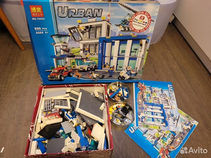 Lego City полицейский участок