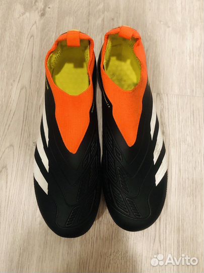 Бутсы adidas predator