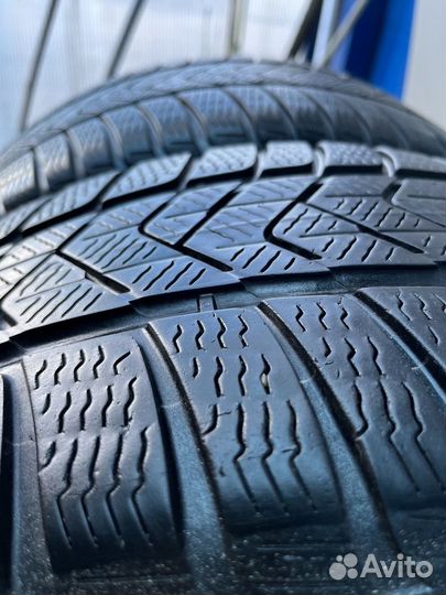 Pirelli Winter Sottozero 3 225/45 R18