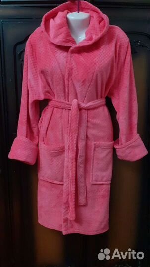 Халат с капюшоном женский