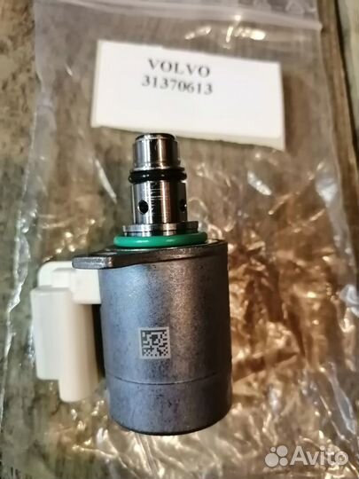 Клапан белый разъем 31370613 volvo