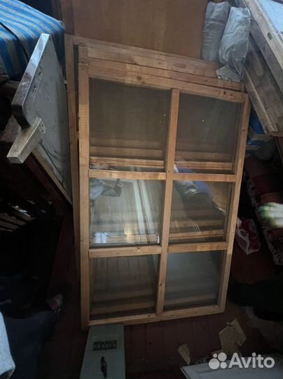 Продам деревянные оконнные рамы со стеклом