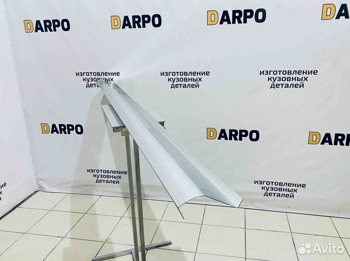 Пороги для Mazda MPV 1999-2006 (LW)