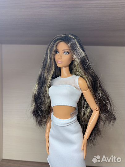 Кукла Лина Барби Лукс (Lina Barbie Looks)